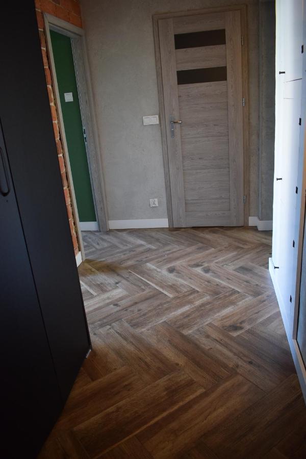 Apartament 3 Pokoje Balkon 50M2 Wyposazone Parking Lejlighed Wrocław Eksteriør billede